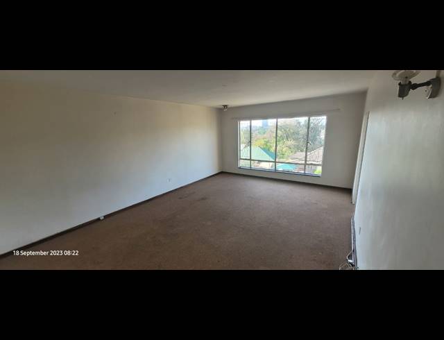 2 BEDROOM APARTMENT RENTED IN CLARENDON